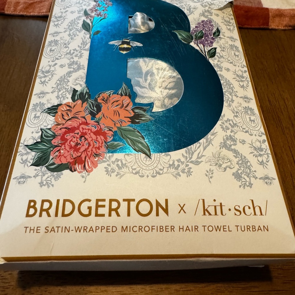 Bridgerton x Kitsch Satin-Wrapped Microfiber Hair Towel Turban